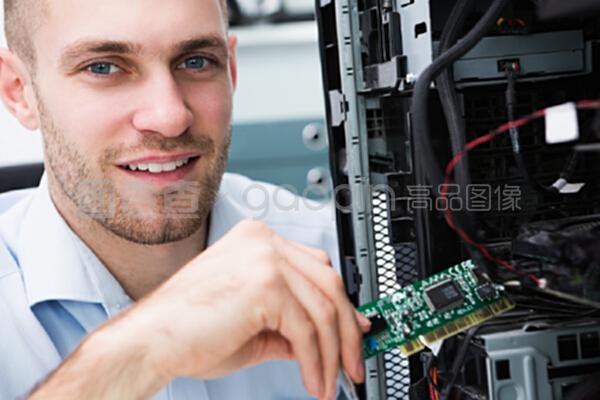 專業(yè)計算機維修服務(wù) 高效解決各類計算機問題